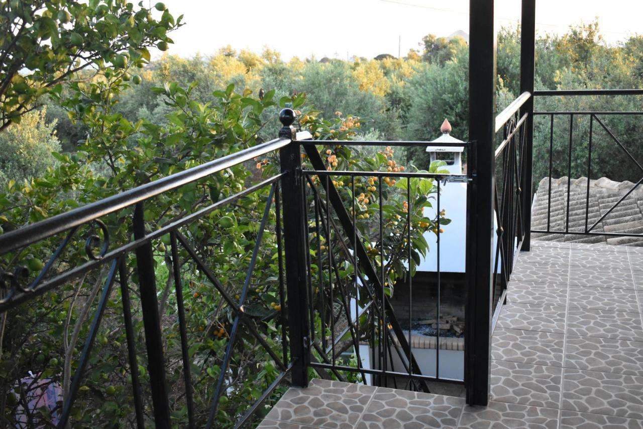 Pigadia Villa Vromonérion Exterior foto
